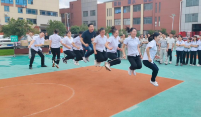 快乐生涯    认真事情——记合肥老子有钱lzyq882023年秋季运动会